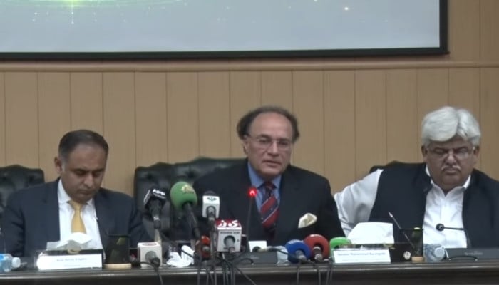 Retailer scheme app launched as govt moves to widen tax net