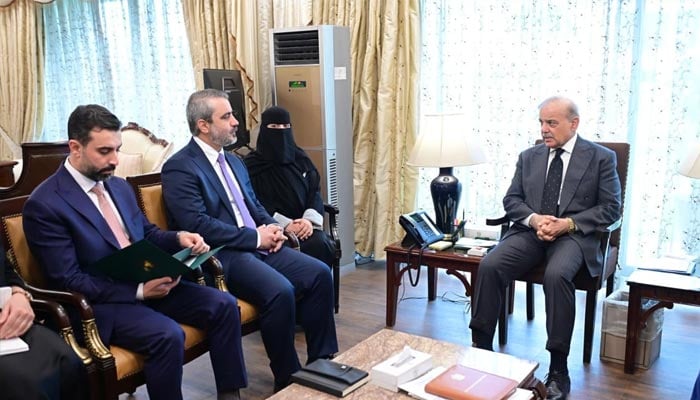 Syrian Foreign Minister Asaad Hassan Al-Shaibani calls on Prime Minister Shehbaz Sharif (Right) at Prime Minister Office, Islamabad, August 20, 2026. — X/@PakPMO