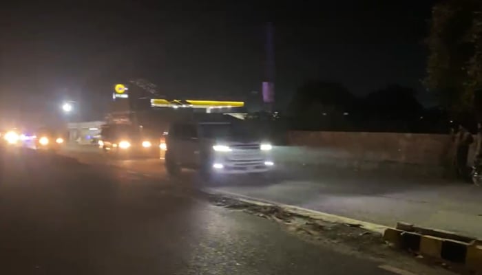 Police shifting PTI founder Imran Khan from Adiala jail to Shifa Hospital in Rawalpindi, on August 21, 2026. — Geo News