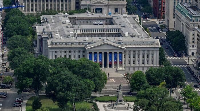 US debt explodes past $40tr as Washington's fiscal crisis deepens under Trump, Biden