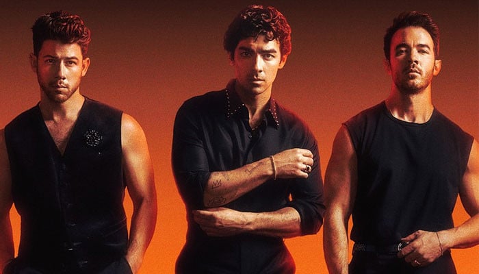 Jonas Brothers kick off Burning Up Tour All Over Again with blast from past
