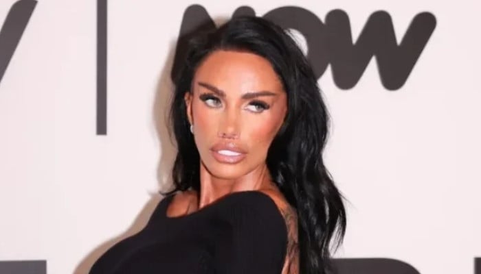 Katie Price appears to take swipe at those who hurt her in emotional post