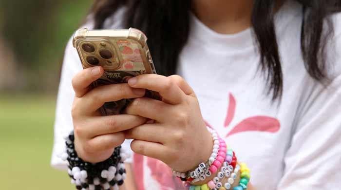 New Zealand to introduce bill banning social media for children under 16