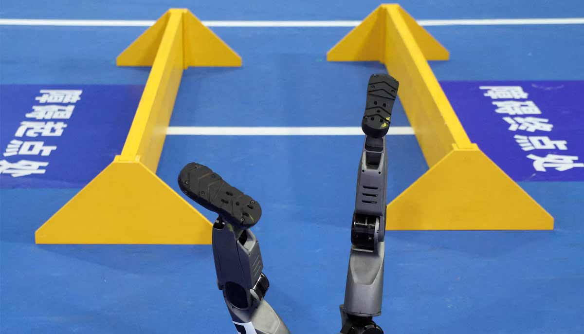 A humanoid robot falls during a 400m obstacle race, during the 2026 World Humanoid Robot Games at the National Speed Skating Oval in Beijing, China, on August 24, 2026.— Reuters