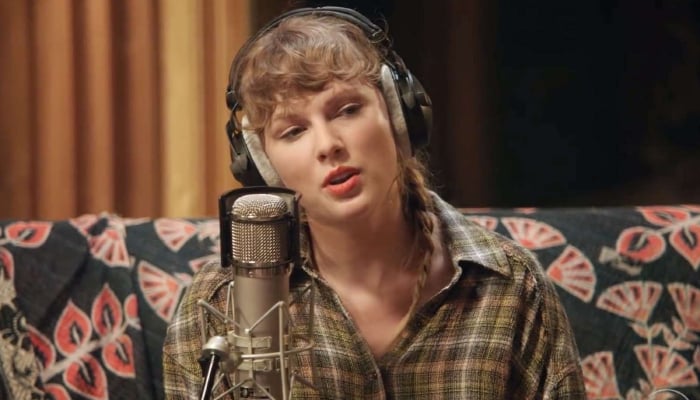 Taylor Swift opens up about loneliness while creating folklore