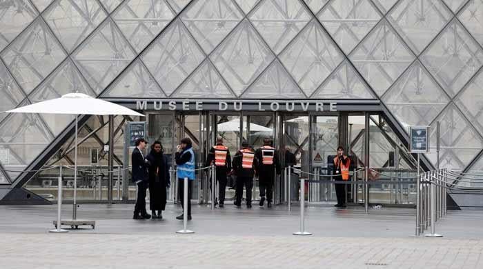 Museum heists have turned more violent, with 'thieves hired on social media'