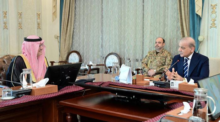 Pakistan seeks strategic economic partnership with Saudi Arabia: PM Shehbaz