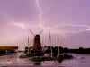 Super El Nino to bring stormy autumn to UK as scientists warn of unprecedented event