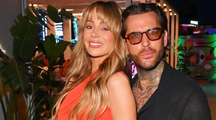 Olivia Attwood puts Pete Wicks romance on full display with new snaps