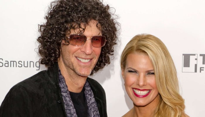 Howard Stern makes rare public appearance with wife Beth amid legal battle