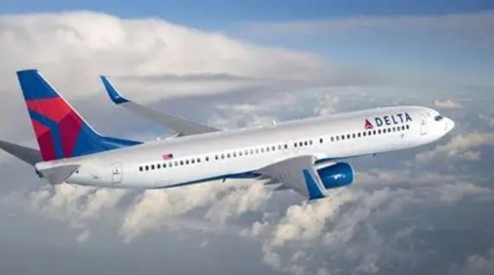 Delta flight from LA to Boston diverts to Detroit as captain gets sick mid-air