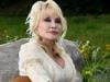 CNN admits mistake after Dolly Parton tribute goes wrong
