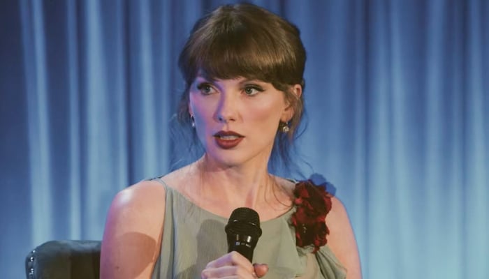 Taylor Swift drops subtle Easter Eggs for next album title