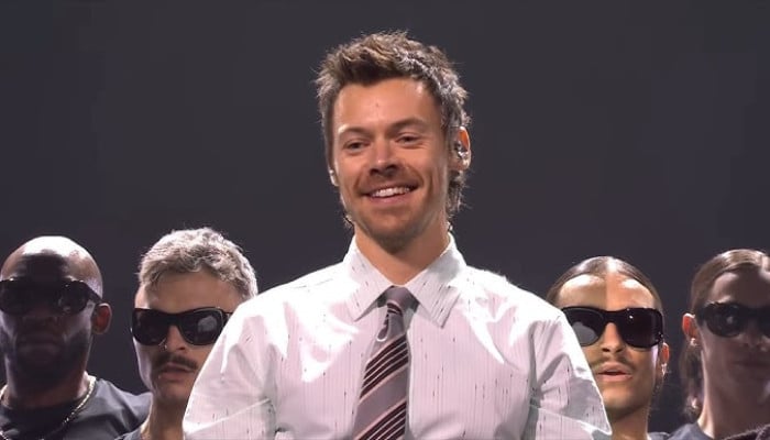 Harry Styles leaves fans emotional with touching speech