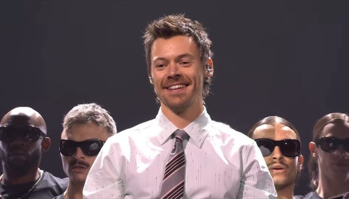 Harry Styles leaves fans emotional with touching speech