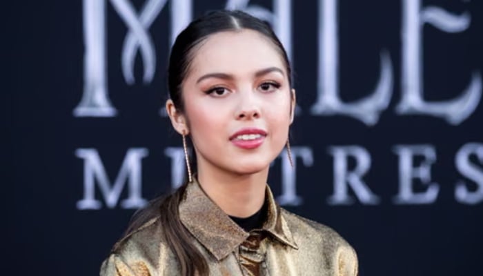 Olivia Rodrigo gives sneak peek into Daisy Chain Fields prep amid buzz