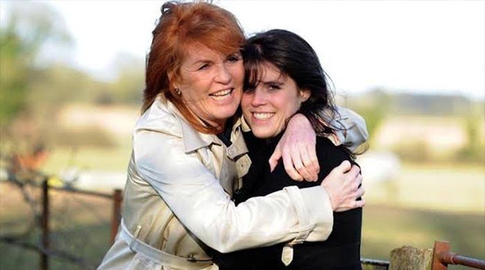 Sarah Ferguson races back to UK after Harry's arrival, yet to meet Eugenie's baby