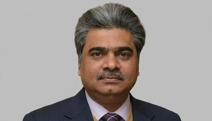 This photo shows Aslam Ghori, who was removed as health secretary following the Pakistan Institute of Medical Sciences (Pims) fire. — State Life website/File