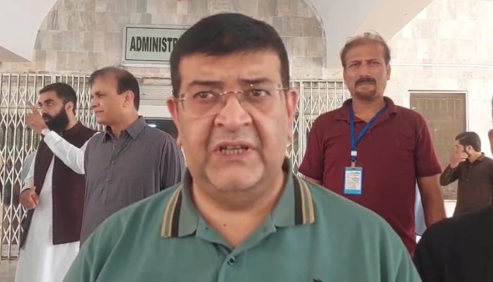 Pakistan Institute of Medical Sciences (Pims) Executive Director Dr Muhammad Salman speaks to media in Islamabad, August 30, 2026. — Reporter