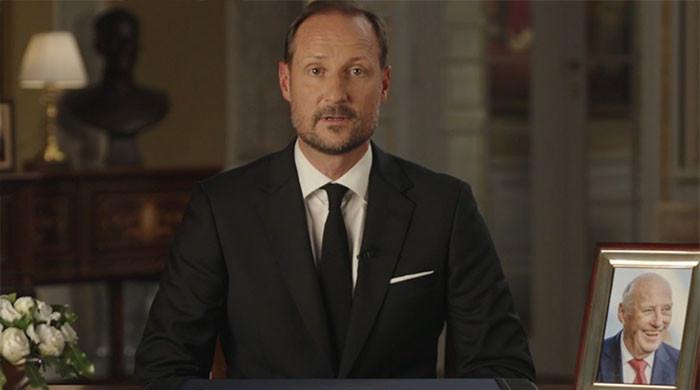 King Haakon's first speech includes bittersweet message for Queen Sonja