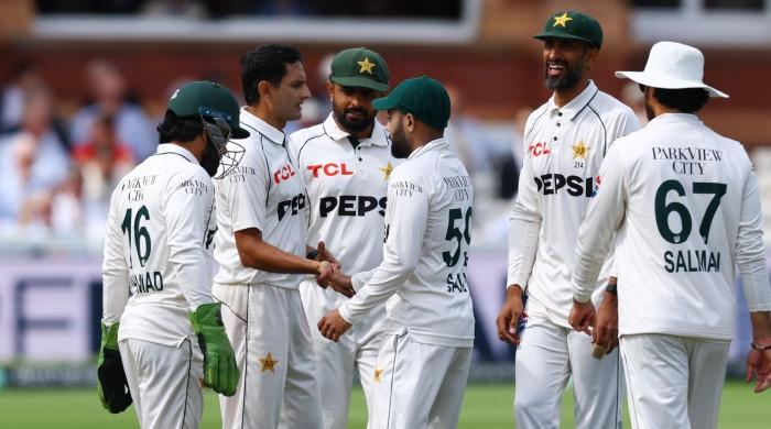Seven players, two Pakistan coaches released ahead of third England Test