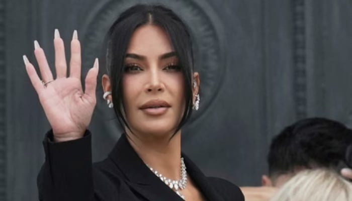 Kim Kardashian leads fundraising auction with huge donation