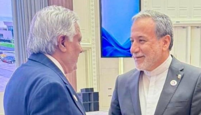 Deputy Prime Minister and Foreign Minister Ishaq Dar speaks to Iranian Foreign Minister Abbas Araghchi on the sidelines of the Shanghai Cooperation Organisation (SCO) summit in Bishkek, Kyrgyzstan, September 1, 2026. — X/@ForeignOfficePk
