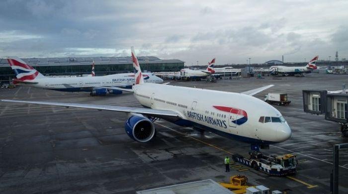 British Airways flight BA825 makes dramatic 8,000-foot descent after mid-air emergency
