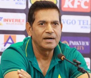 Aaqib Javed accepts responsibility for team selection, defends mid-series changes 