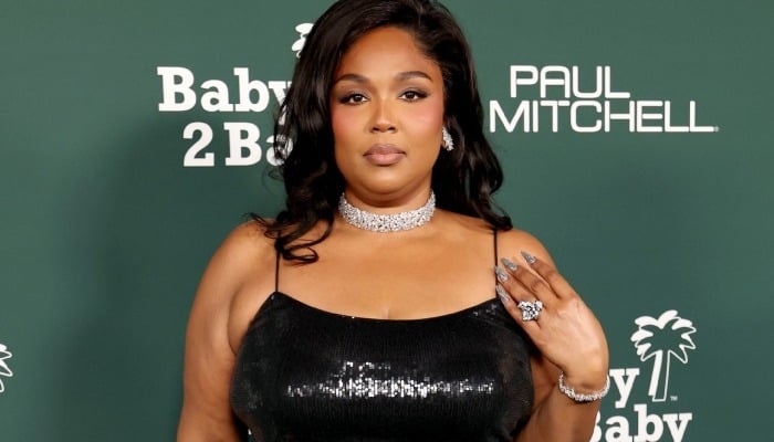 Lizzo wins full dismissal of wardrobe assistants harassment lawsuit