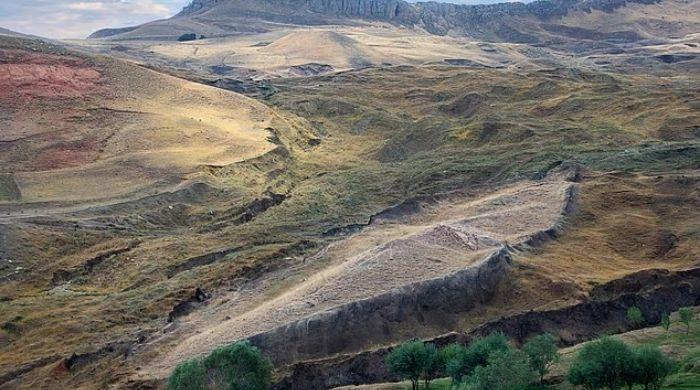 Researchers in Turkey discover Prophet Noah's Ark after 4,800 years