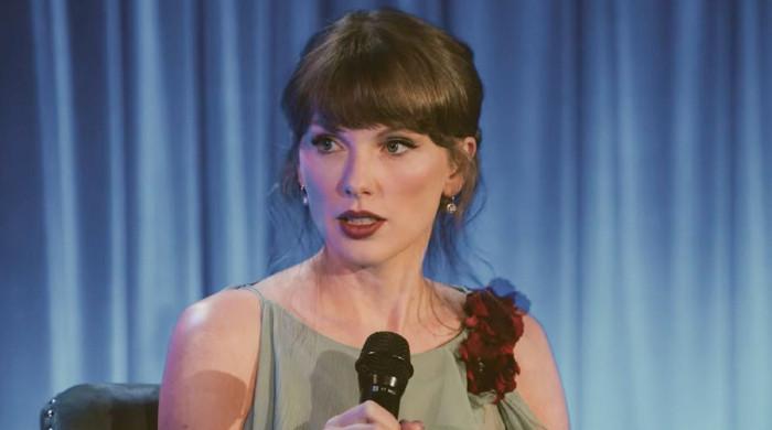 Taylor Swift sets alarms off with new interview announcement