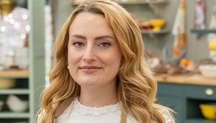 Amelia Dimoldenberg parts ways with Chicken Shop Date after 12 years