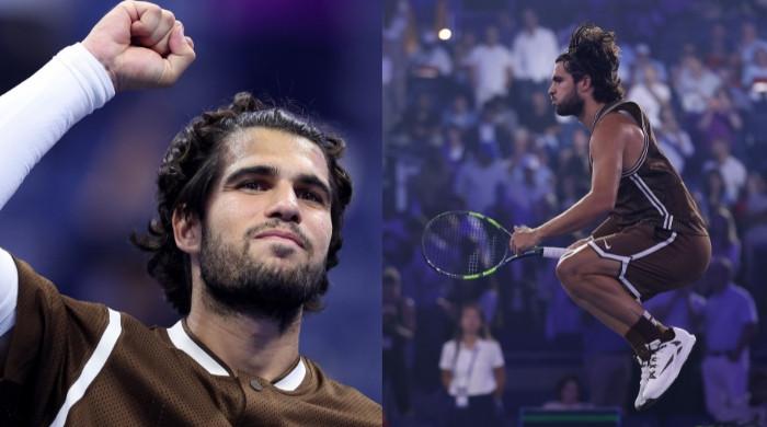 Carlos Alcaraz battles back from set down to book US Open third-round spot