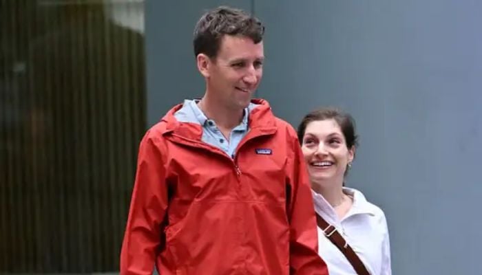 Patrick Clancy spotted smiling in NYC with new wife amid ex-wife Lindsay Clancy’s trial