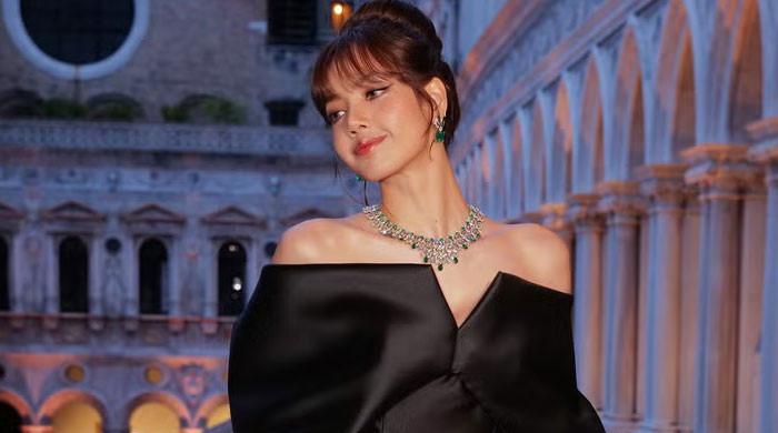Lisa talks about secret relationships in K-Pop industry