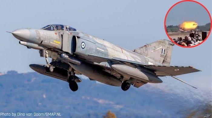 Greek F-4 Phantom fighter jet crashes at Athens Airshow, killing two pilots