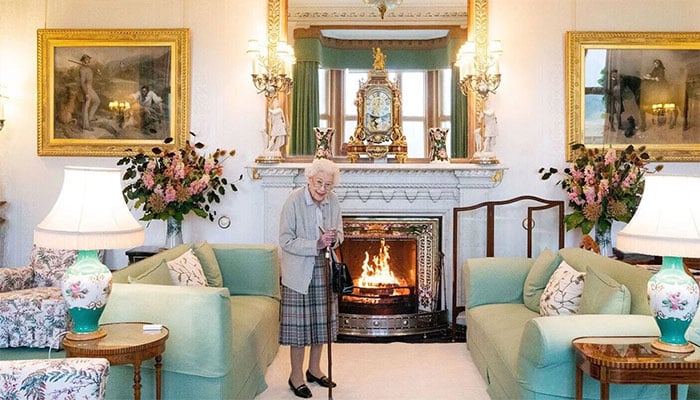 Queen Elizabeths final duty became poignant farewell no one expected