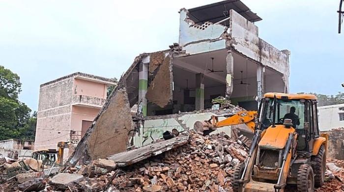 Pakistan 'strongly' condemns demolition of century-old mosque in India