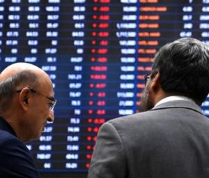 PSX sheds nearly 1,000 points as Middle East conflict hits investor sentiments