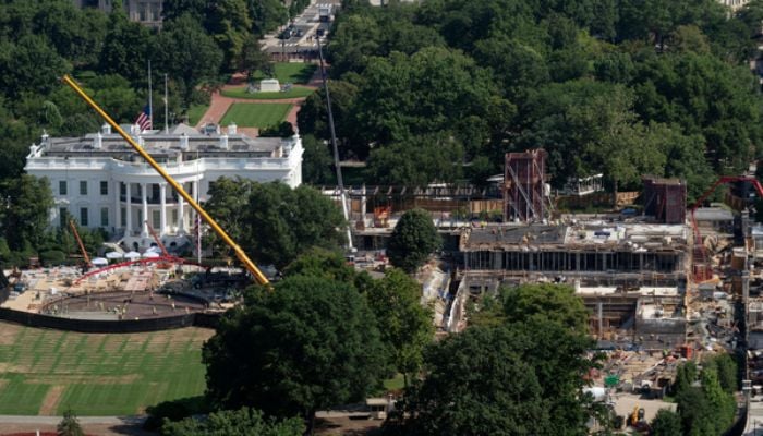 White House Association faces backlash over silence on Trumps East Wing demolition