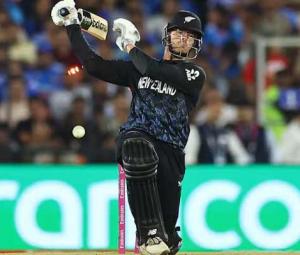 Santner rejects BBL deal to focus on New Zealand schedule