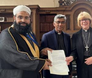 Ashrafi receives Hubert Walter Award for Reconciliation and Interfaith Cooperation 2026