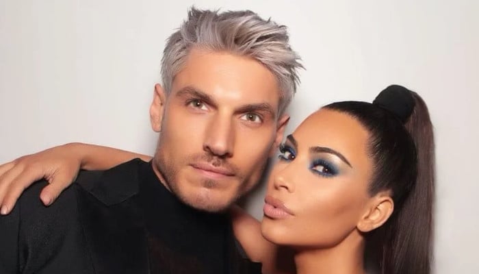 Kim Kardashian sends Chris Appleton white roses with sweet 'Strictly' message