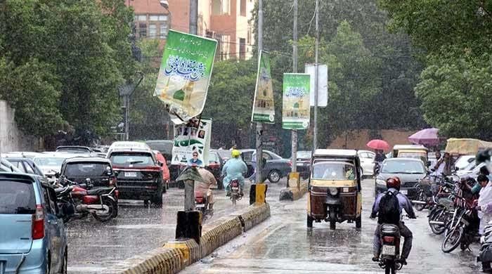 PDMA urges authorities in Sindh to stay alert amid rain, thunderstorm forecast 