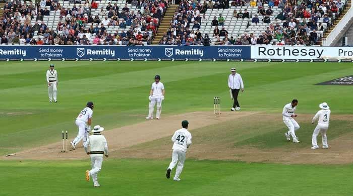 Pakistan fined, lose WTC points for maintaining slow over-rate against England
