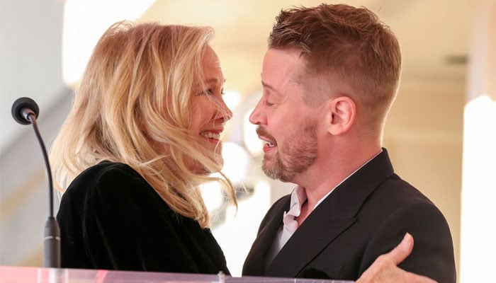 Macaulay Culkin holds back tears while remembring Catherine O’Hara at Emmys
