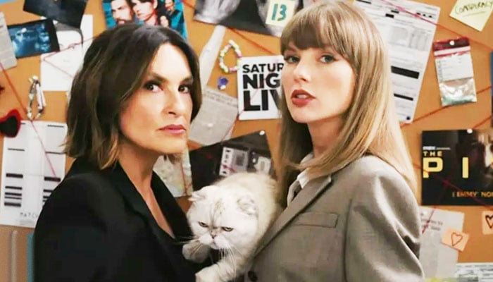 Taylor Swift makes surprise appearance at the 2026 Emmys