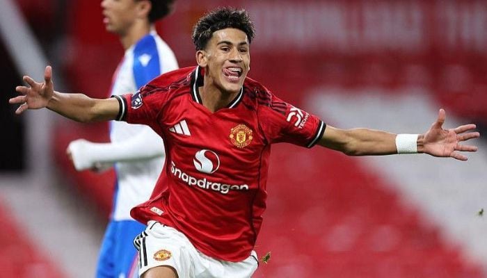 Man Utd’s ‘Kid Messi’ JJ Gabriel asks to leave at 15 just as he was set for historic first-team chance