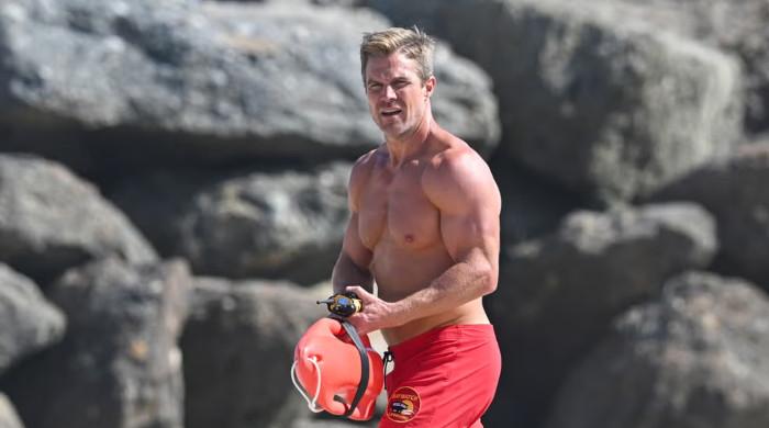 Stephen Amell and family moved to beach for 'Baywatch' filming
